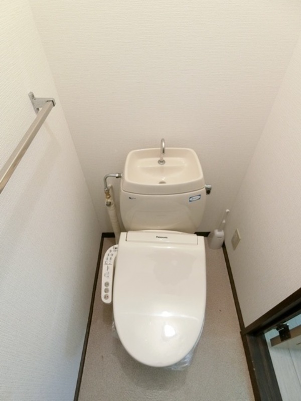 トイレ　図面と現状に相違がある場合には現状を優先