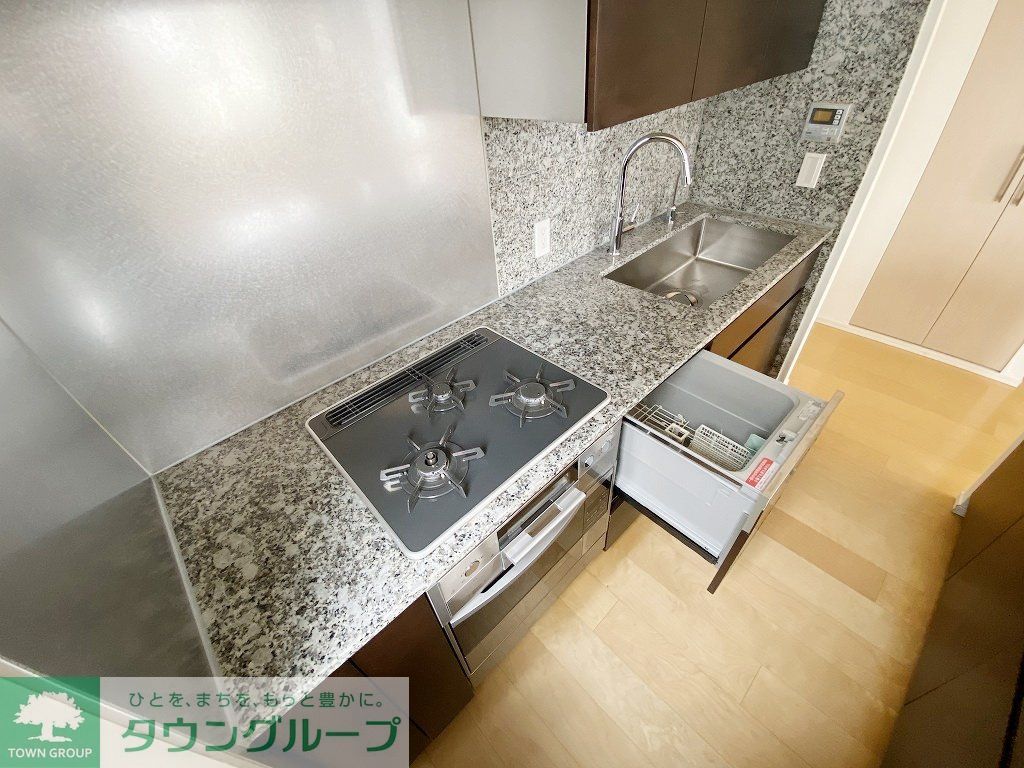 キッチン　お問合せは(株)タウンハウジングレジデンス事業部までお問合…