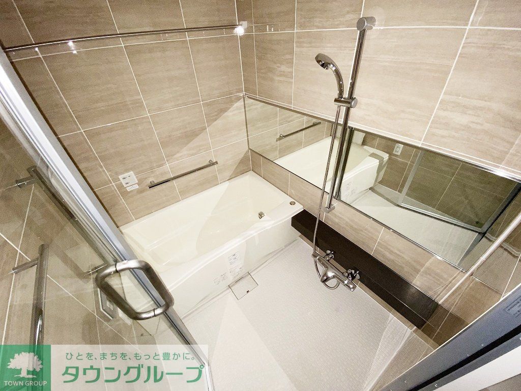 バス・シャワールーム　お問合せは(株)タウンハウジングレジデンス事業部までお問合…