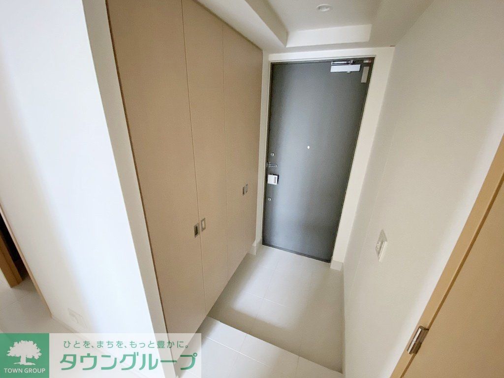 玄関　お問合せは(株)タウンハウジングレジデンス事業部までお問合…