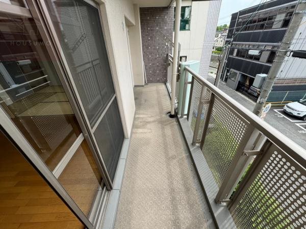 バルコニー　落ち着いた時間を過ごせるバルコニーです