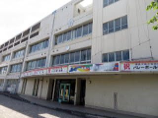 中学校　川崎市立南加瀬中学校（中学校）まで1075m