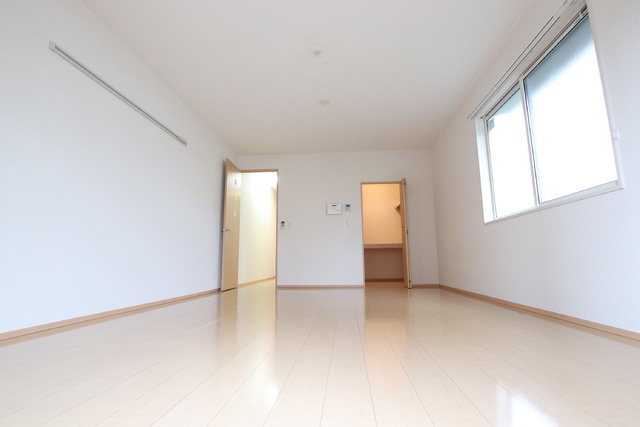 その他部屋・スペース　１２帖の洋室です♪