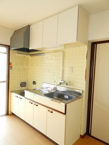 キッチン　キッチンでお料理をお楽しみください