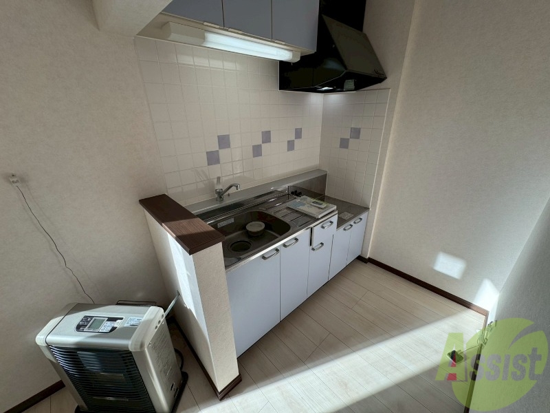 キッチン　キッチンはスペースも広々していて使いやすそうですよ！