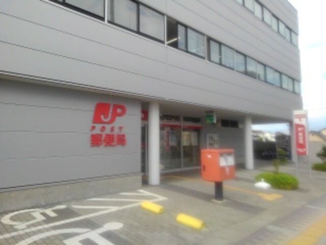 郵便局　長野七瀬郵便局（郵便局）まで527m