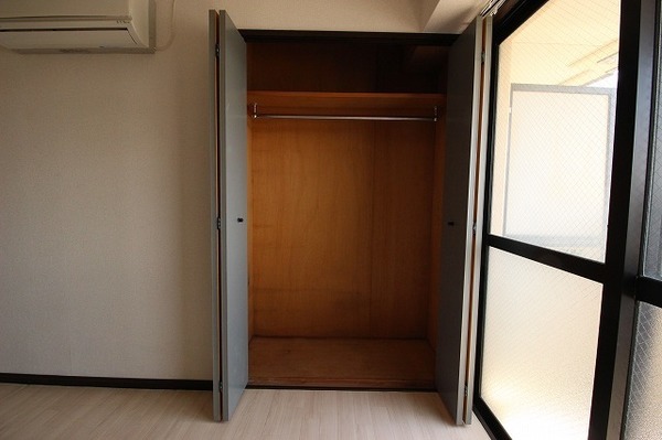 収納　※別室同じ間取りの写真。現況を優先します。