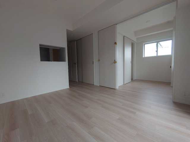 居室・リビング　別部屋の参考写真です。