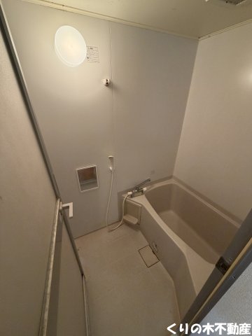 バス・シャワールーム　お風呂で日々の疲れを落としましょう