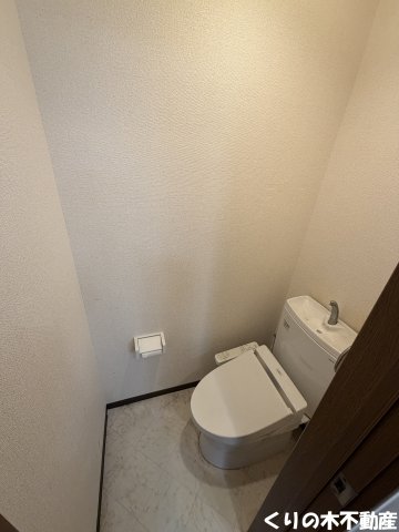 洗面設備　脱衣スペースもあります