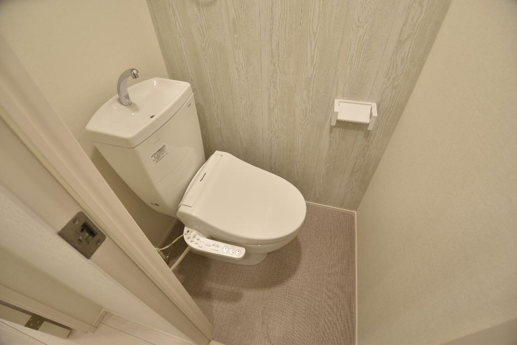 トイレ　シャワー付トイレ