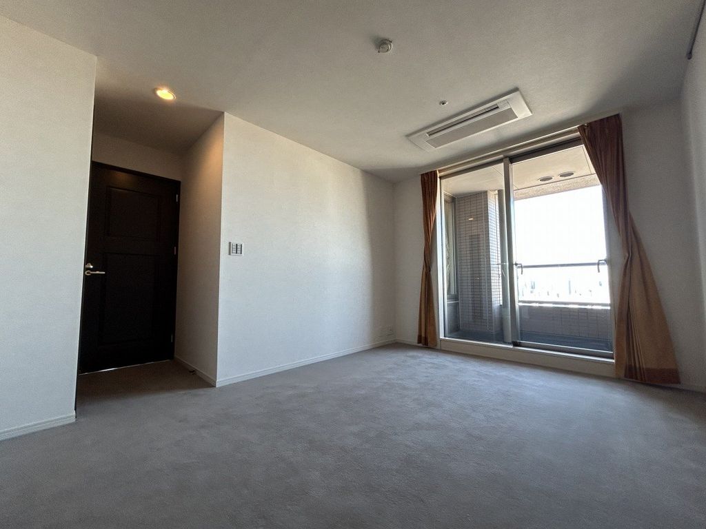 その他部屋・スペース　洋室（約9.8帖）