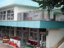 幼稚園・保育園　すみれ保育園（幼稚園・保育園）まで390m