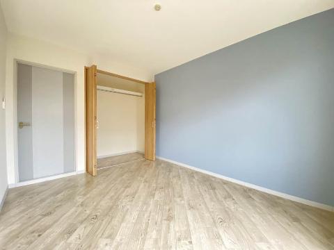 居室・リビング　室内