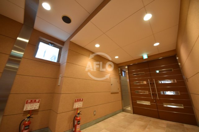 ロビー　南森町プライマリーワン　ロビー