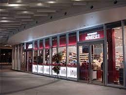 スーパー　成城石井東京ガーデンテラス紀尾井町店（スーパー）まで513m