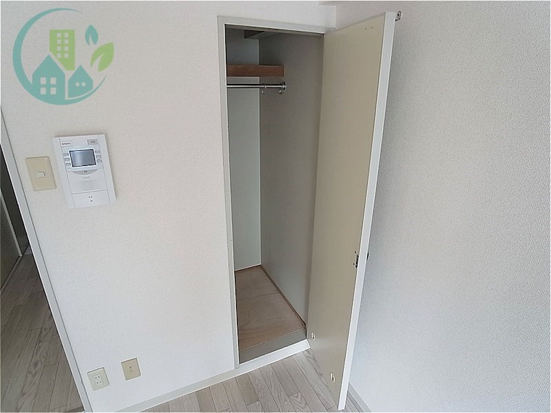 収納　メゾン・ド・エミュウ（ネット無料