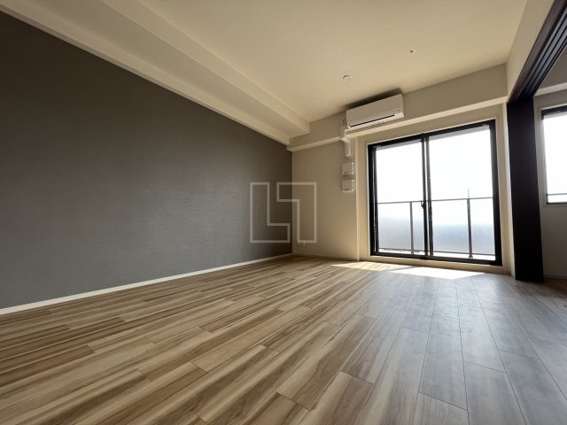 居室・リビング　スプランディッド難波III　リビング