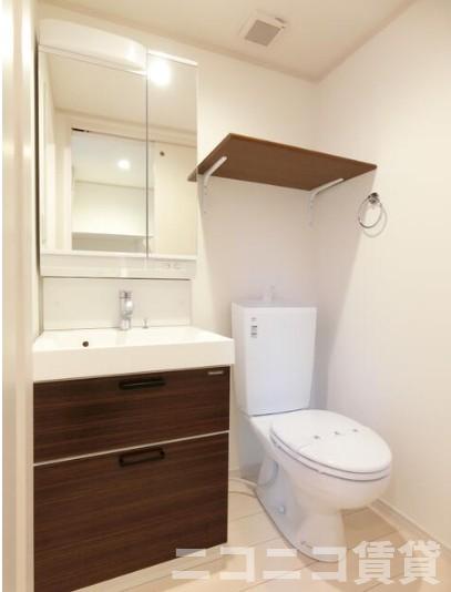 洗面設備　別号室イメージの為、現状を優先致します。