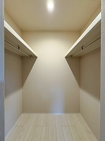 収納　ウォークインクローゼット