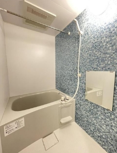 バス・シャワールーム　きれいなお風呂です