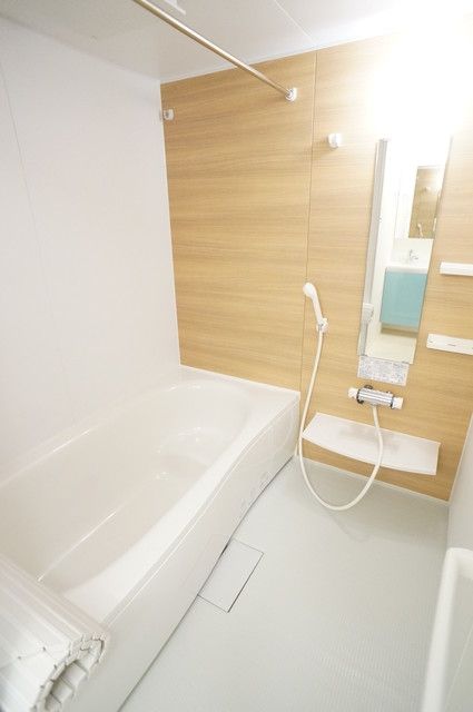 バス・シャワールーム　同タイプ参考写真