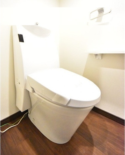 トイレ　清潔な毎日「温水洗浄便座」
