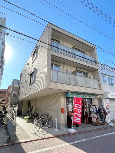 建物外観　耐震耐火に優れた旭化成へーベルメゾン