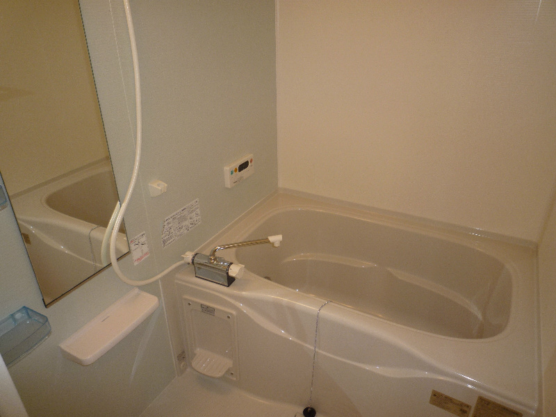 バス・シャワールーム　写真は反転タイプ