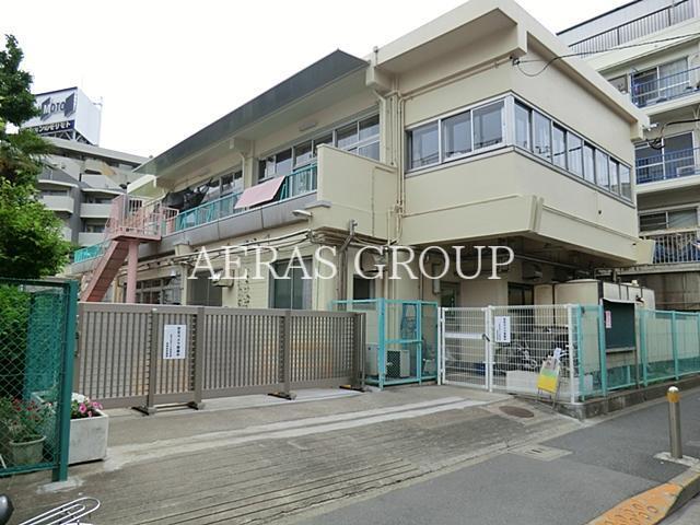 幼稚園・保育園　用賀保育園（幼稚園・保育園）まで402m