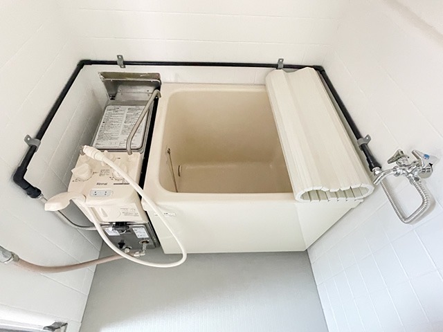 バス・シャワールーム　バランス釜