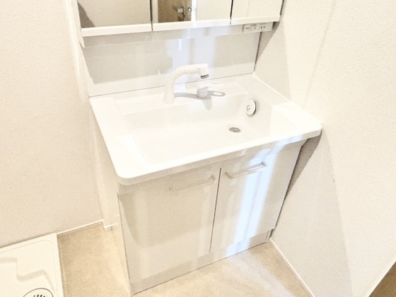 洗面設備　同仕様タイプ