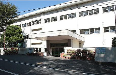 中学校　槻田中学校（中学校）まで370m