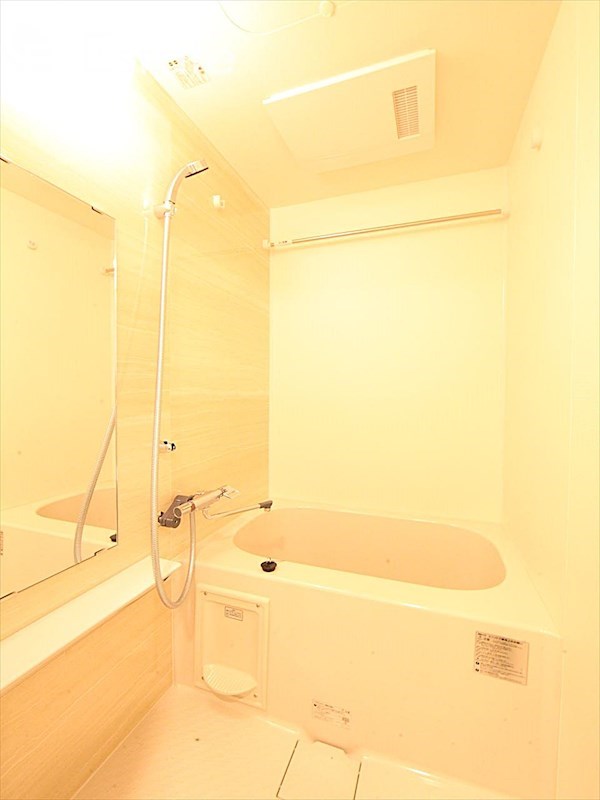 バス・シャワールーム　バスルーム