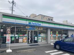 コンビニ　ファミリーマート 大幸一丁目店（コンビニ）まで102m