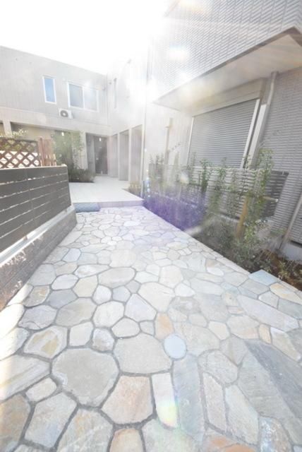 エントランス　エントランス