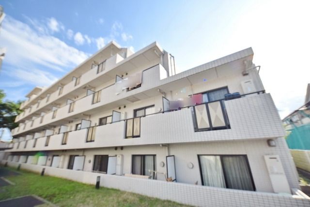 建物外観　★防音性、耐震性に優れた鉄筋コンクリート造のマンションです★