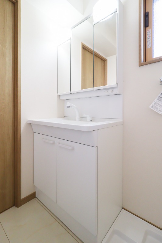 洗面設備　図面と現状に相違がある場合には現状を優先