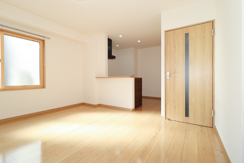 居室・リビング　図面と現状に相違がある場合には現状を優先