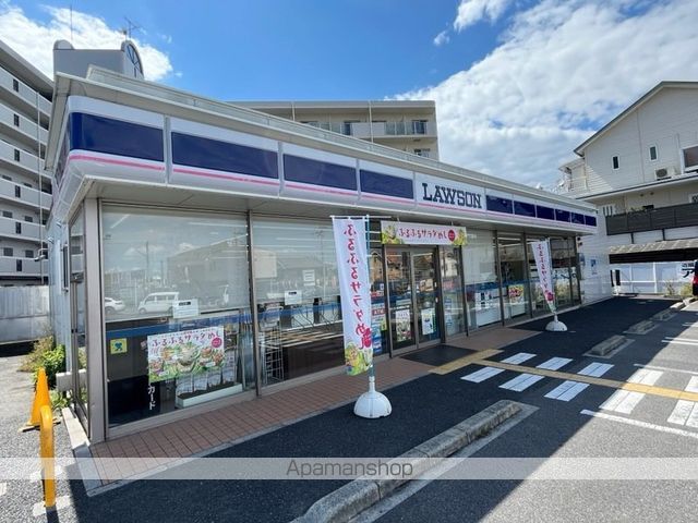 コンビニ　ローソン草津野路九丁目店（コンビニ）まで668m