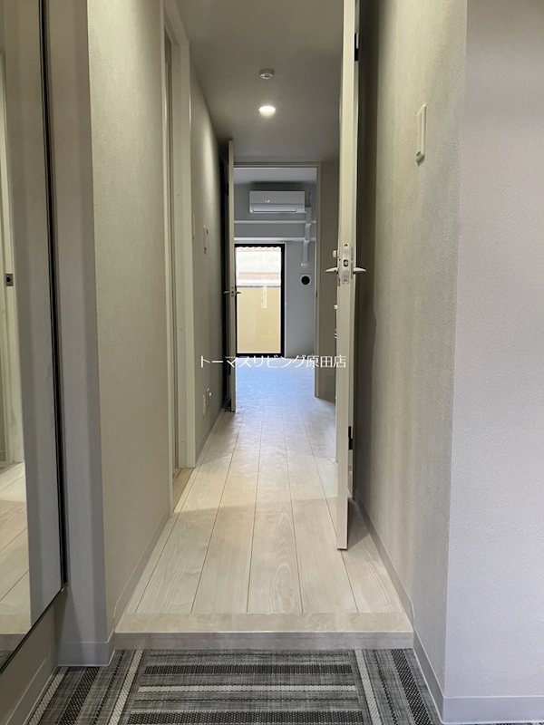 玄関　103号室写真
