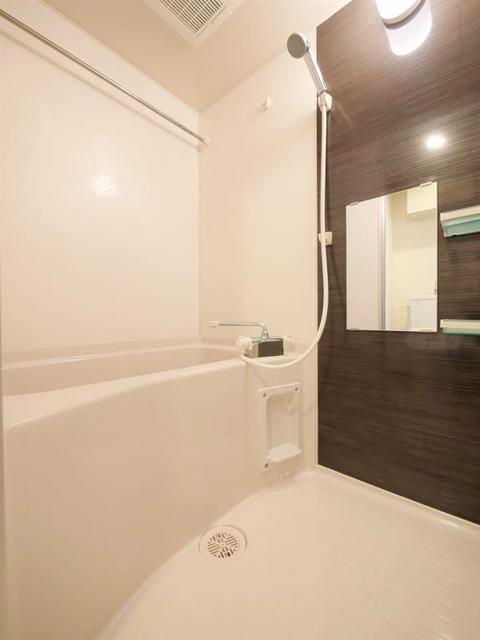 バス・シャワールーム　同仕様写真