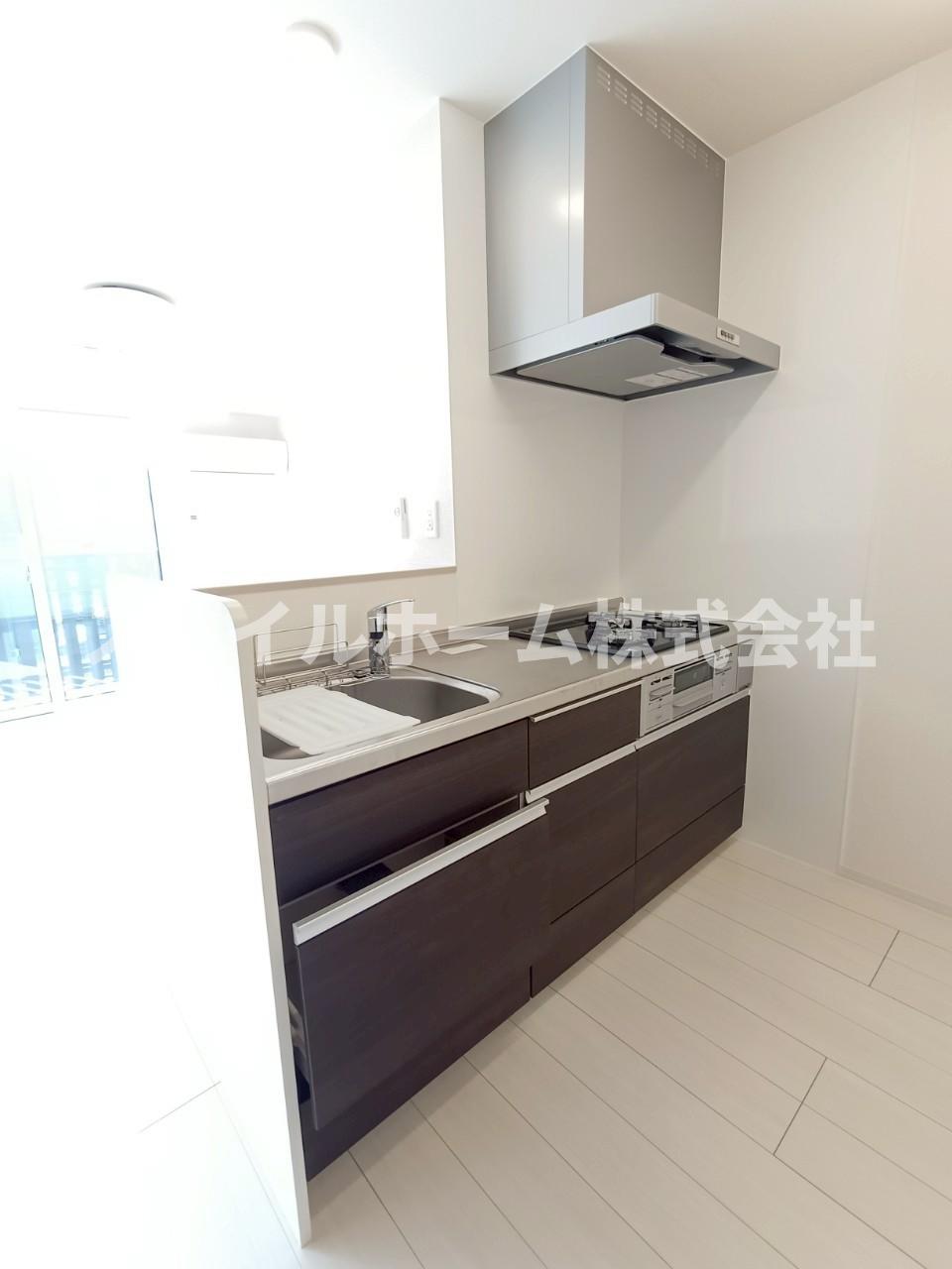 キッチン　同建物内別部屋の写真です。