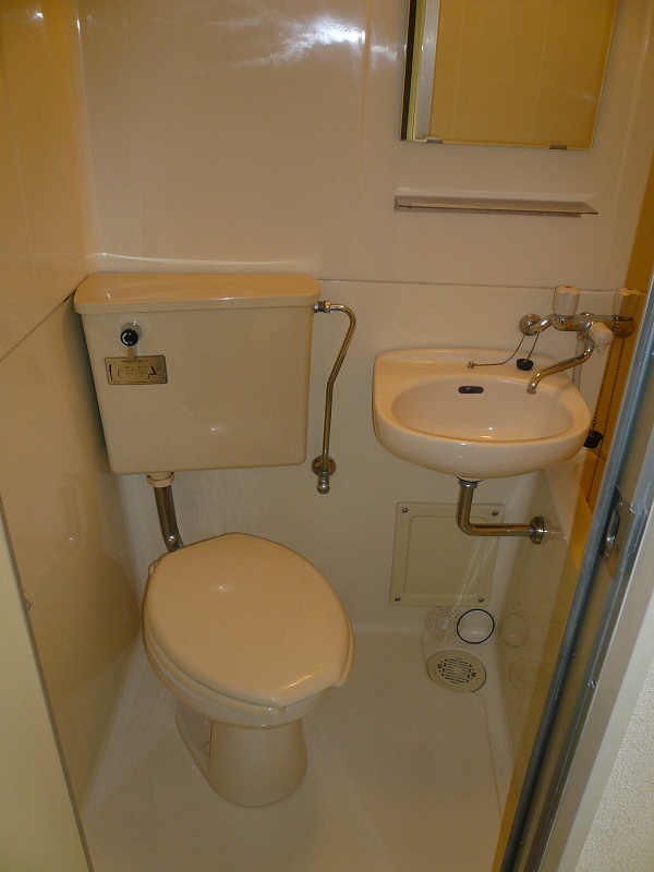 トイレ　シンプルで使いやすいトイレです