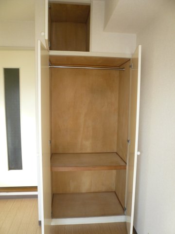 収納　十分な収納スペースがあります