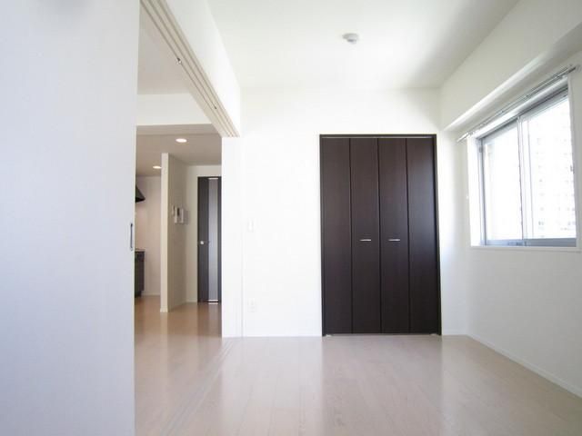 居室・リビング　☆寝室も陽当たり良好です♪