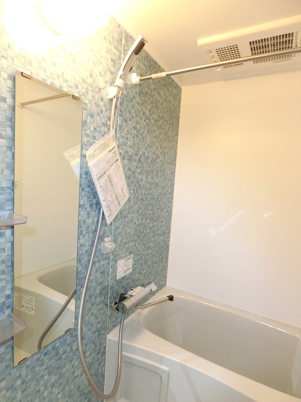 バス・シャワールーム　日々の疲れを癒すお風呂です♪