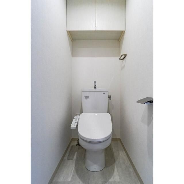 トイレ　反転タイプ参考写真