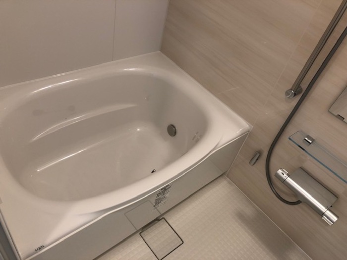 バス・シャワールーム　※類似タイプの参考写真です。