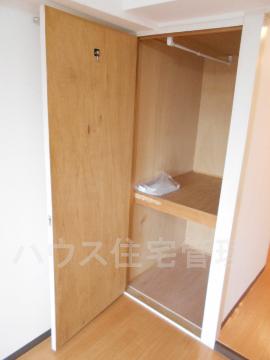 収納　クローゼット